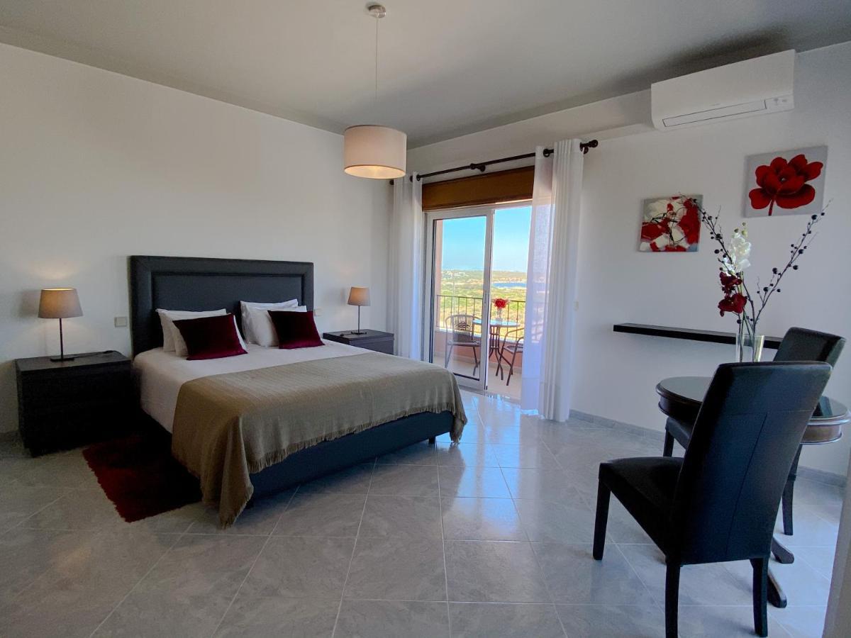 Casa Grilo Pensión Sagres